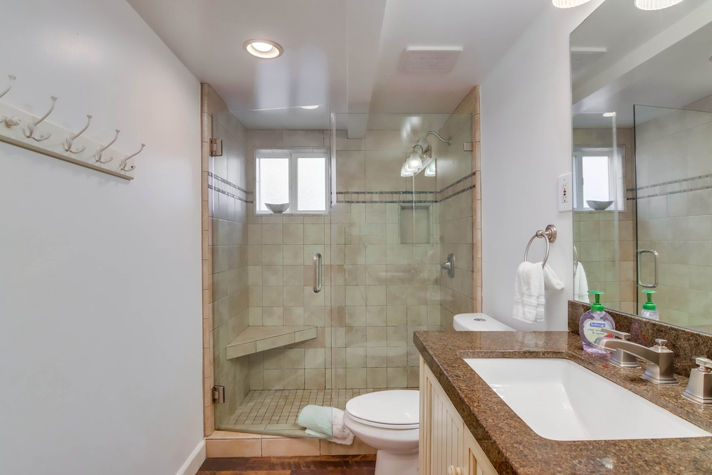 Virtual tour photo 25 of 101 for 707 Ensenada Ct