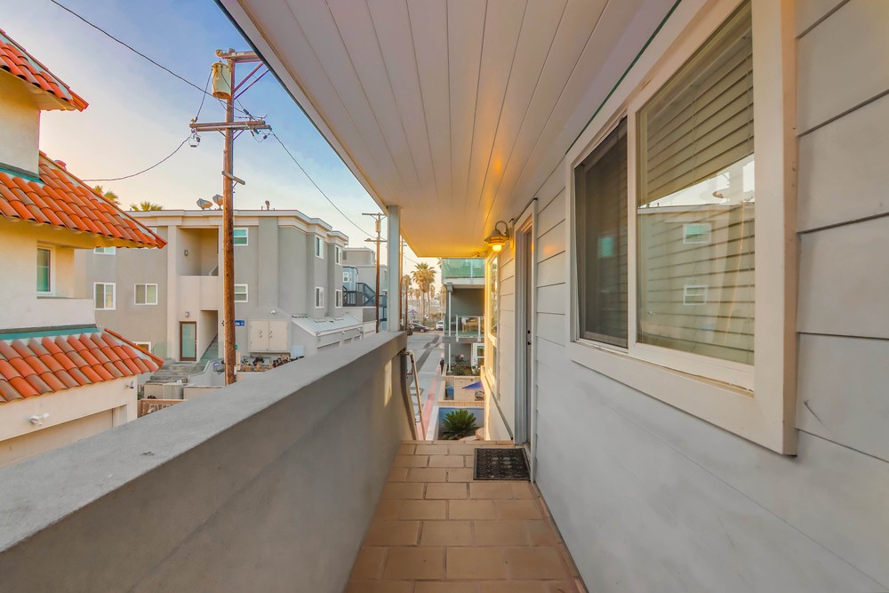 Virtual tour photo 35 of 101 for 707 Ensenada Ct