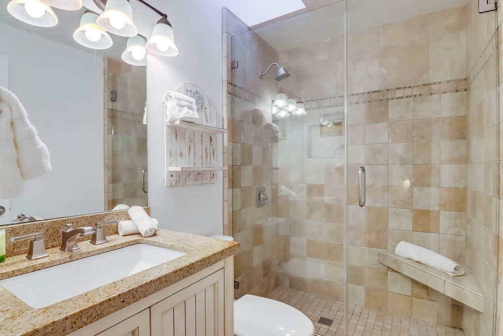 Virtual tour photo 74 of 101 for 707 Ensenada Ct