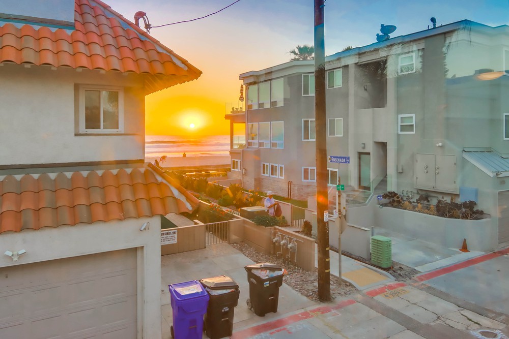 Virtual tour photo 84 of 101 for 707 Ensenada Ct