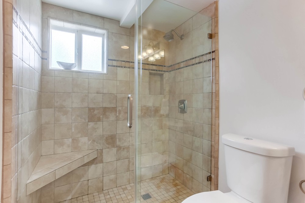 Virtual tour photo 26 of 89 for 707 Ensenada Ct