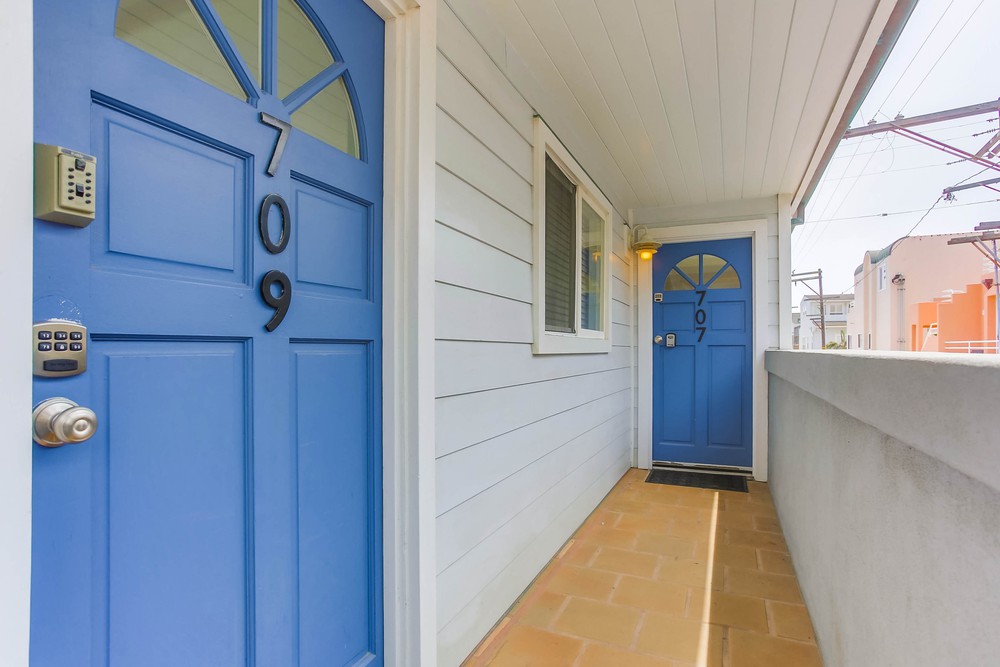 Virtual tour photo 37 of 89 for 707 Ensenada Ct
