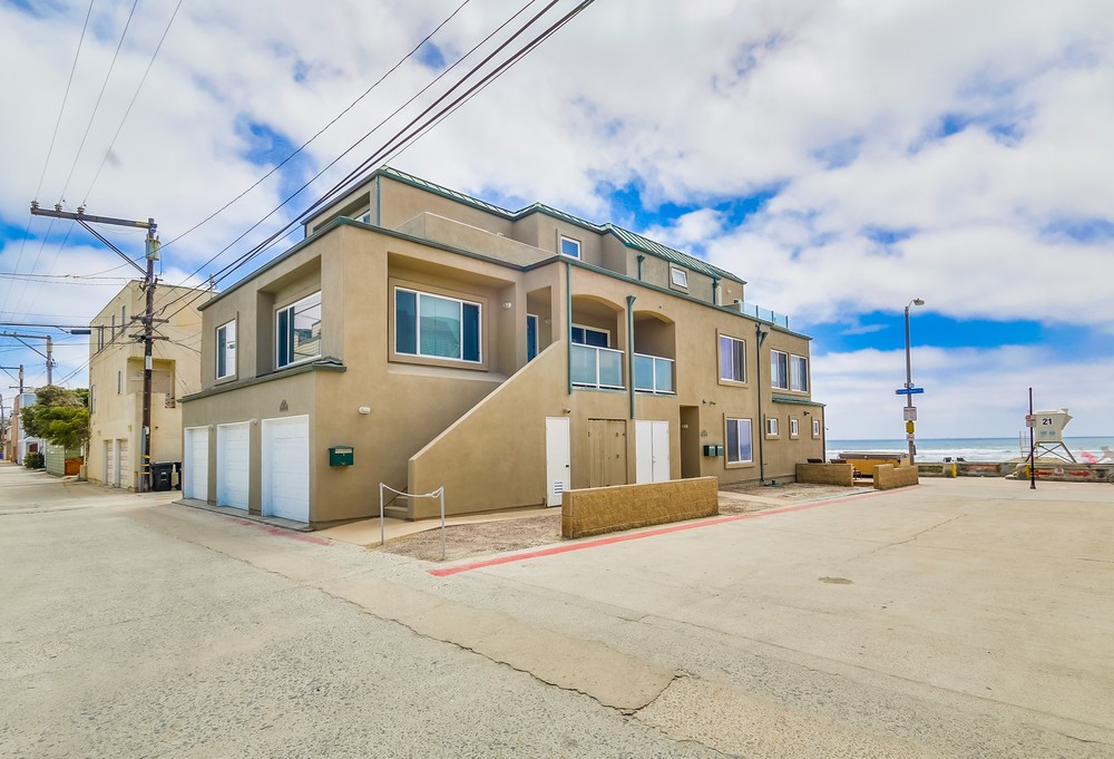 Virtual tour photo 4 of 54 for 707 San Rafael Pl
