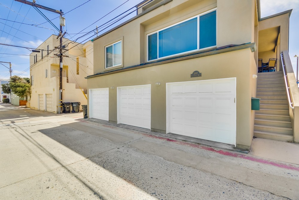 Virtual tour photo 5 of 54 for 707 San Rafael Pl