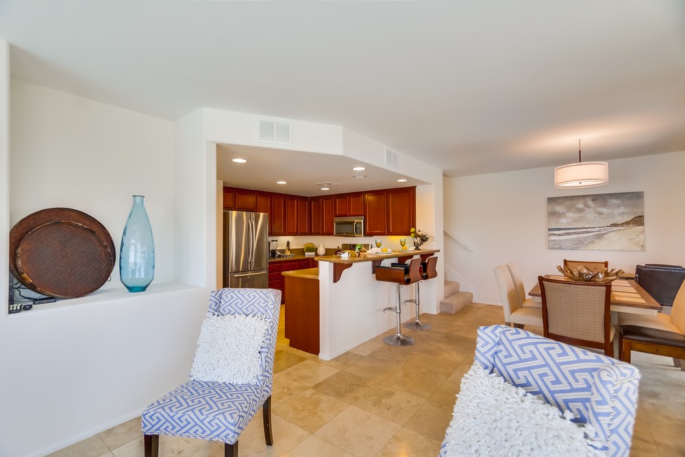 Virtual tour photo 15 of 54 for 707 San Rafael Pl
