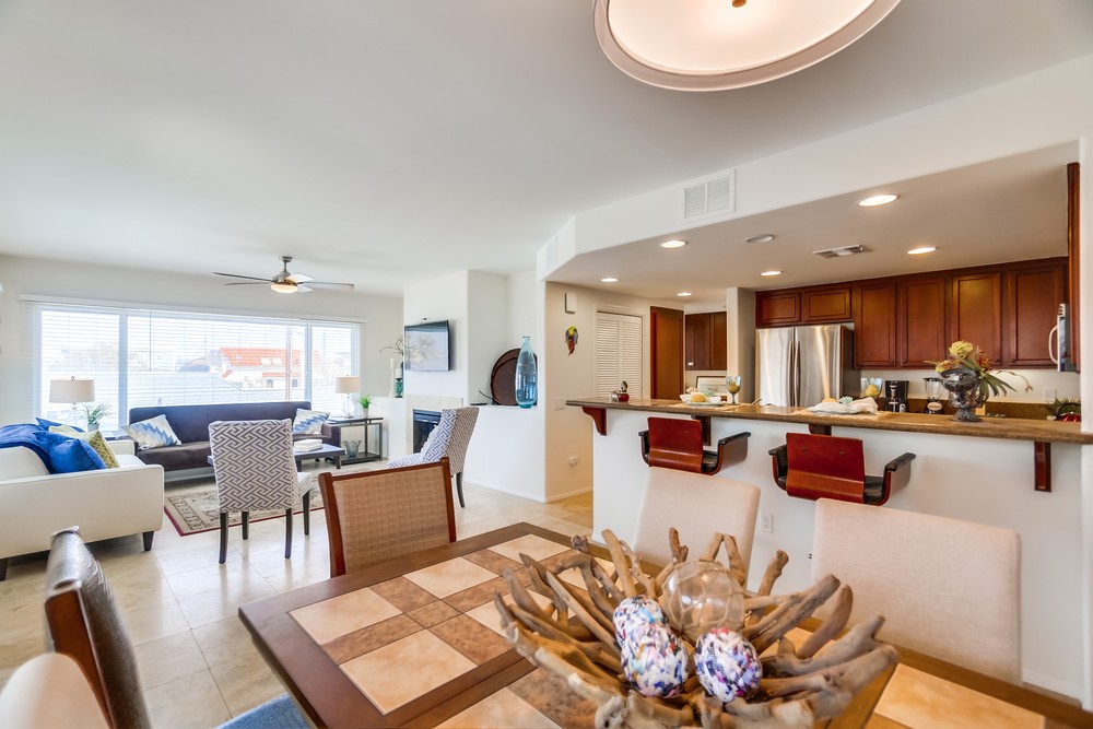 Virtual tour photo 17 of 54 for 707 San Rafael Pl