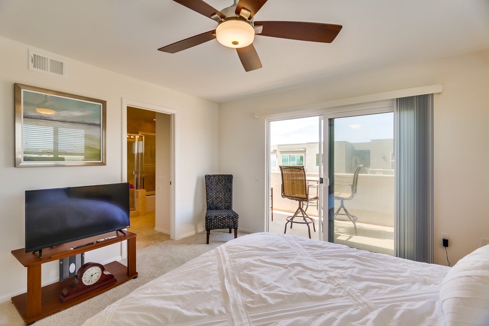 Virtual tour photo 27 of 54 for 707 San Rafael Pl