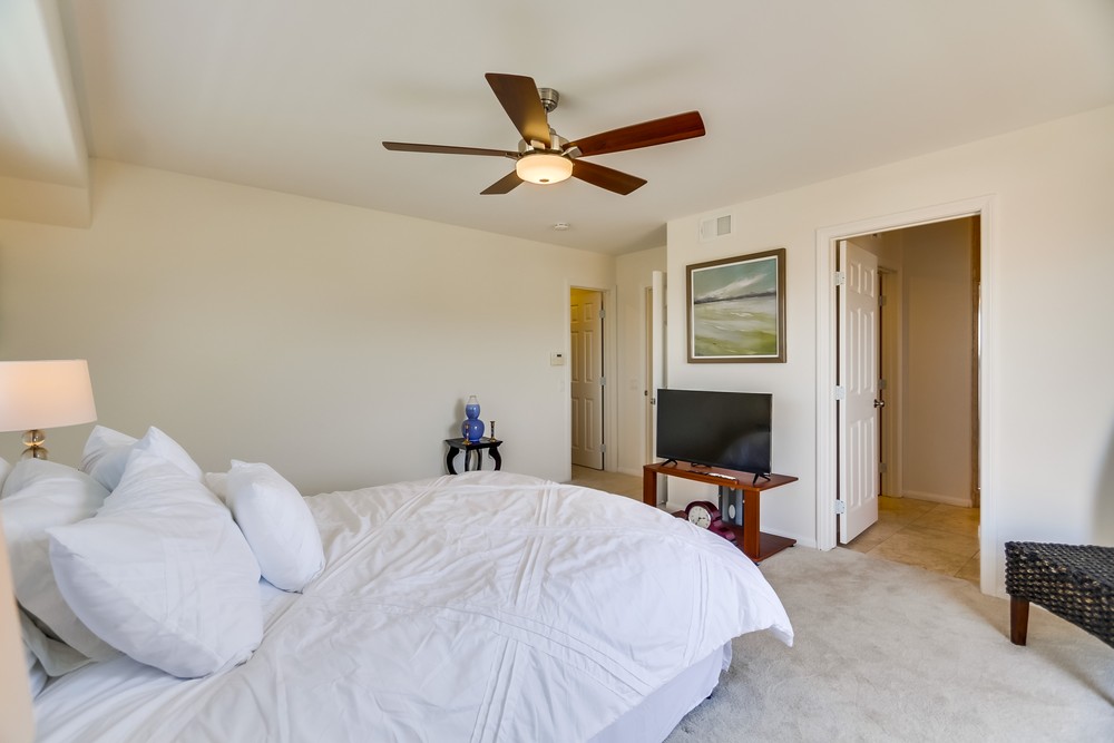 Virtual tour photo 29 of 54 for 707 San Rafael Pl