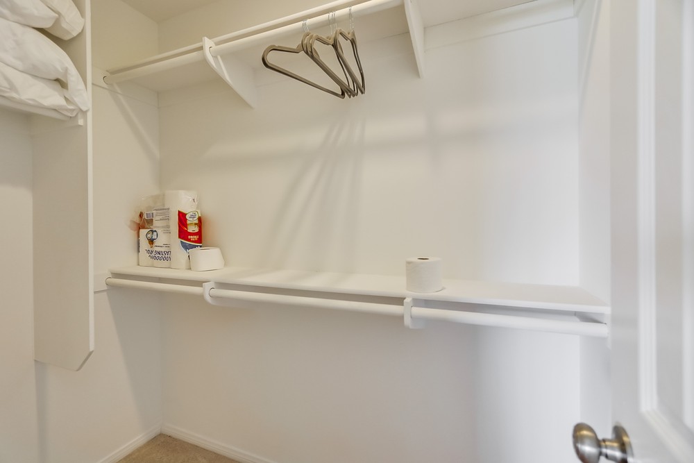Virtual tour photo 51 of 54 for 707 San Rafael Pl