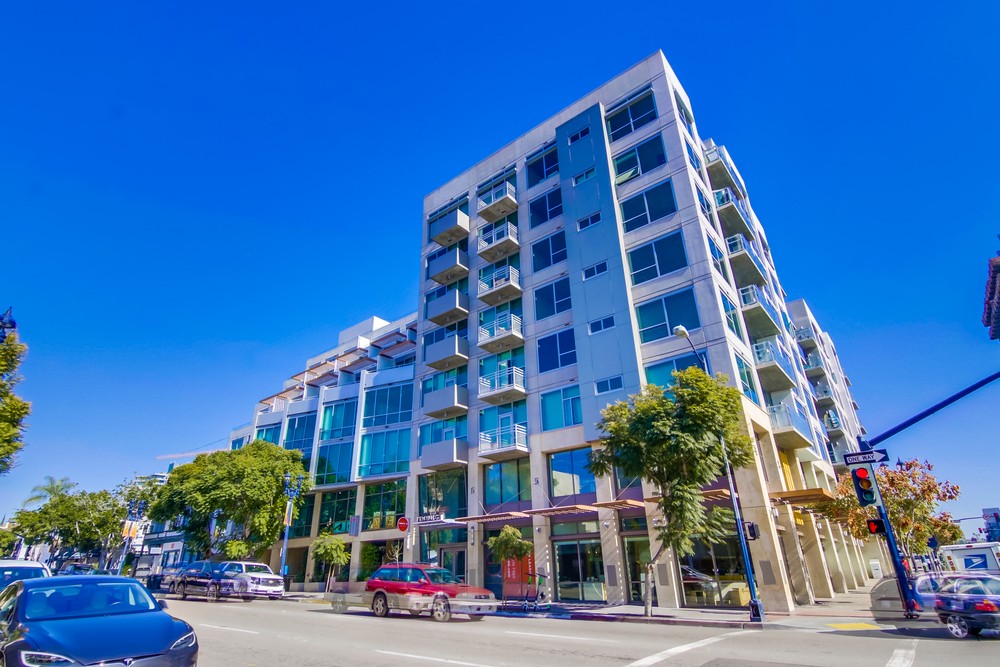 Virtual tour photo 3 of 28 for 707 Tenth Ave