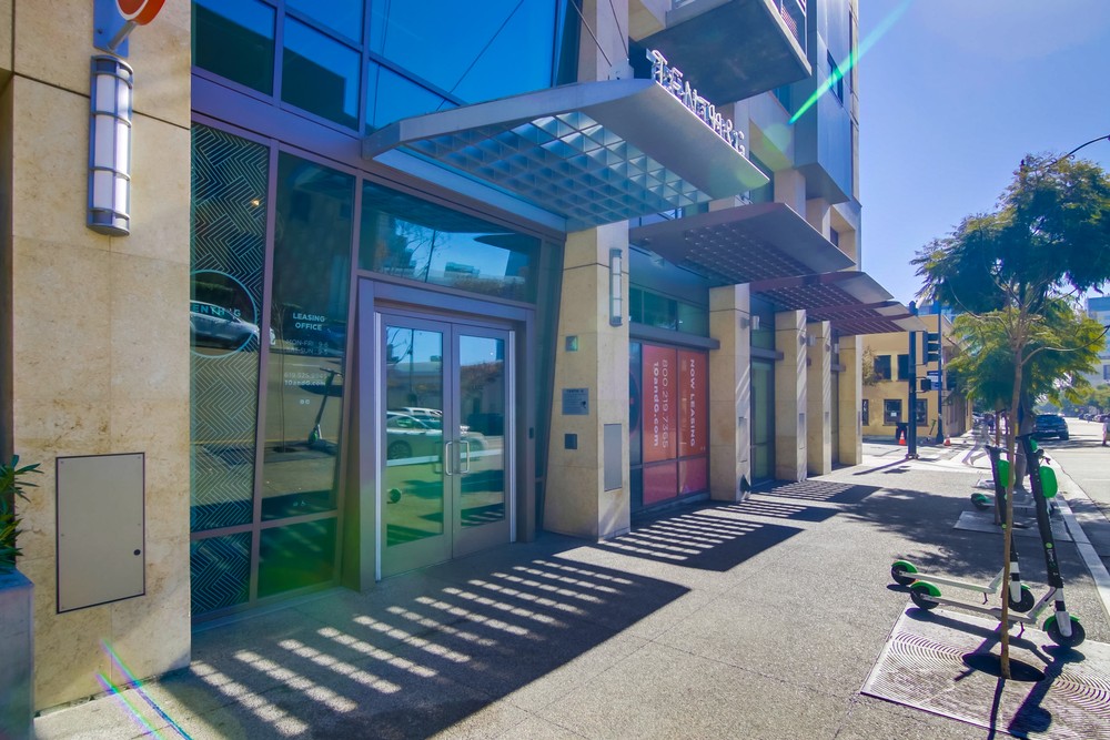 Virtual tour photo 4 of 28 for 707 Tenth Ave