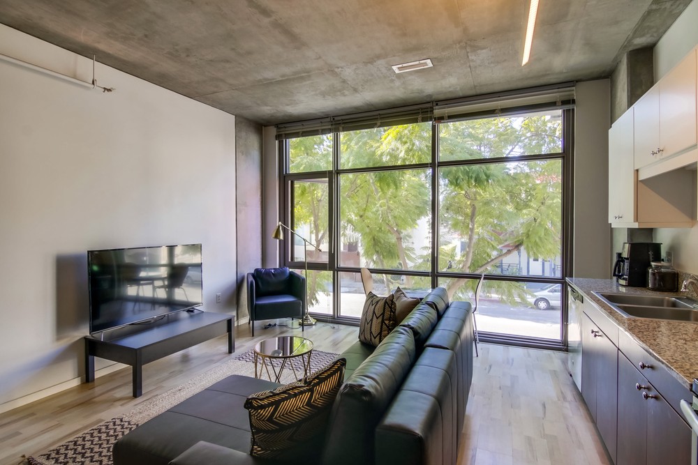 Virtual tour photo 7 of 28 for 707 Tenth Ave