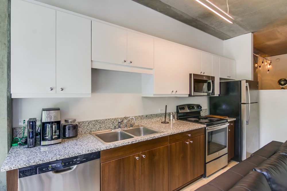 Virtual tour photo 15 of 28 for 707 Tenth Ave