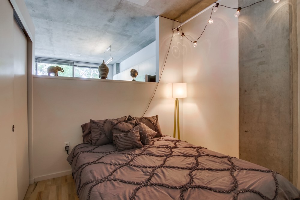 Virtual tour photo 21 of 28 for 707 Tenth Ave