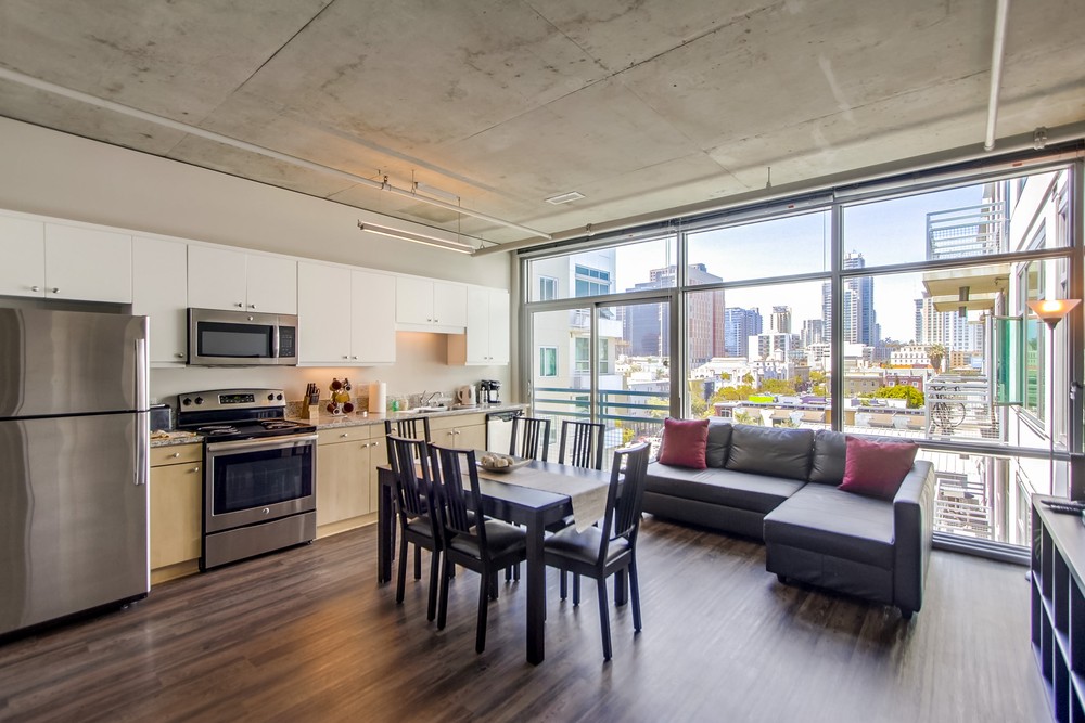 Virtual tour photo 3 of 41 for 707 Tenth Ave