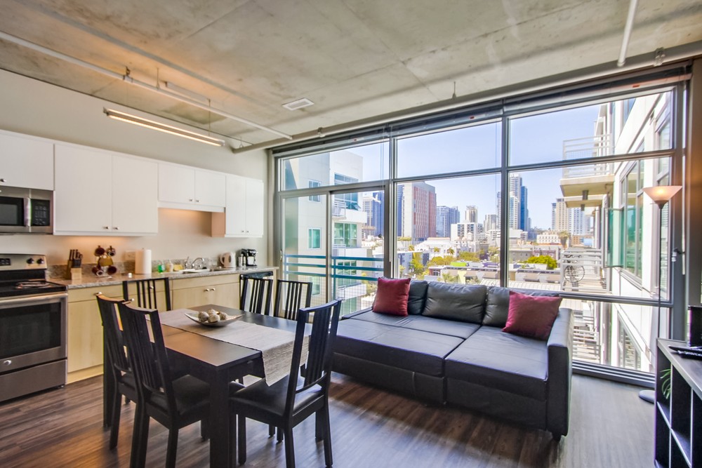Virtual tour photo 7 of 41 for 707 Tenth Ave