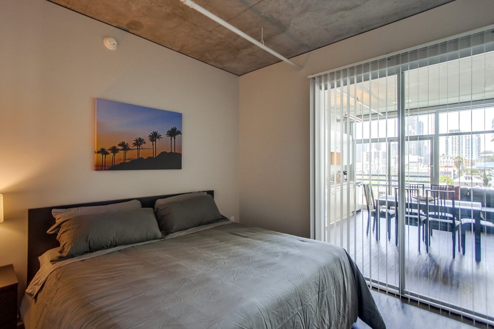 Virtual tour photo 24 of 41 for 707 Tenth Ave