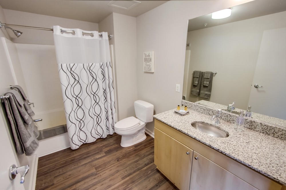 Virtual tour photo 27 of 41 for 707 Tenth Ave