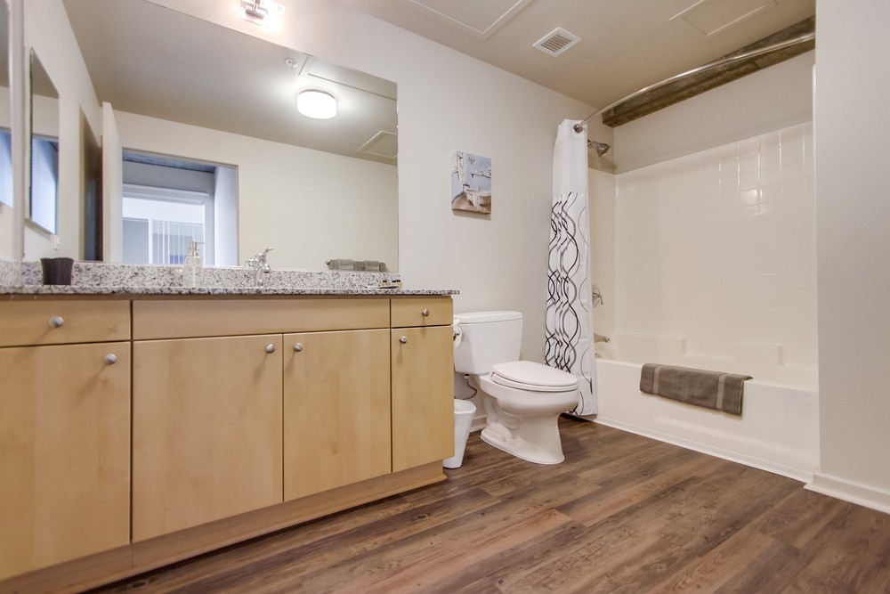 Virtual tour photo 34 of 41 for 707 Tenth Ave