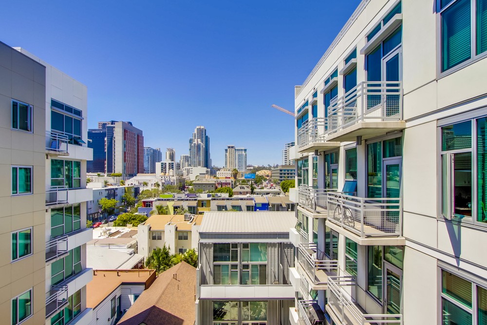 Virtual tour photo 40 of 41 for 707 Tenth Ave