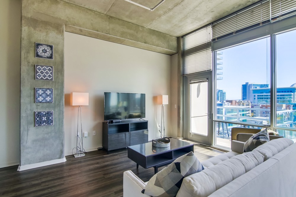 Virtual tour photo 4 of 50 for 707 Tenth Ave