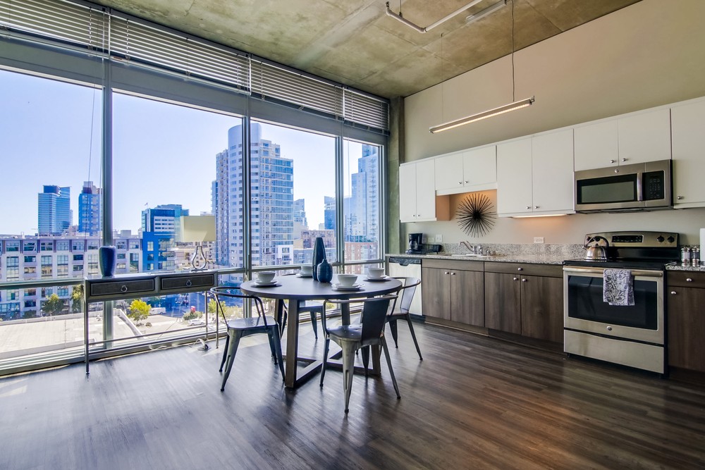 Virtual tour photo 11 of 50 for 707 Tenth Ave