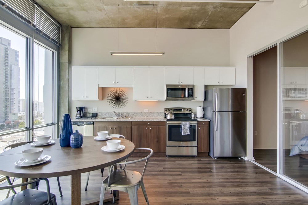 Virtual tour photo 13 of 50 for 707 Tenth Ave