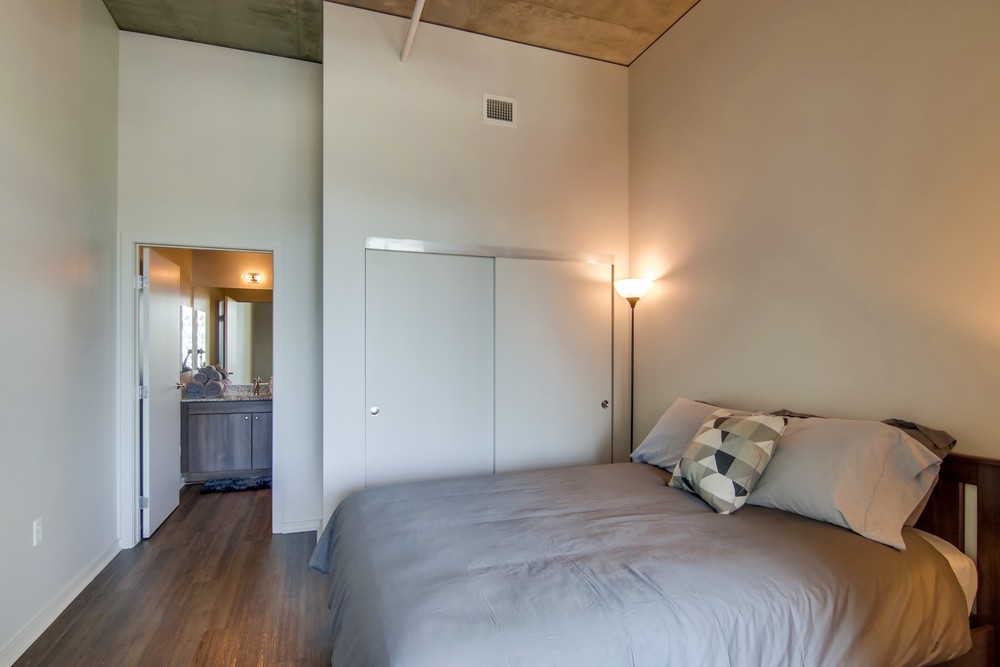 Virtual tour photo 25 of 50 for 707 Tenth Ave