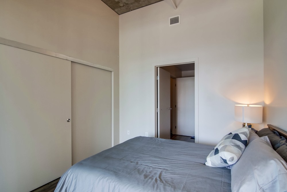 Virtual tour photo 29 of 50 for 707 Tenth Ave