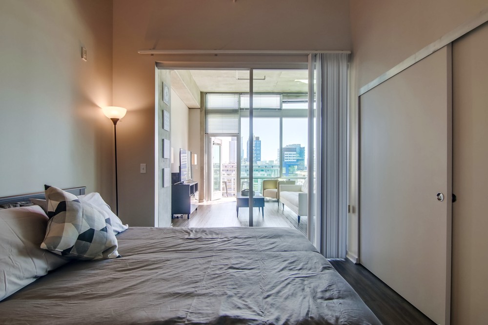 Virtual tour photo 31 of 50 for 707 Tenth Ave