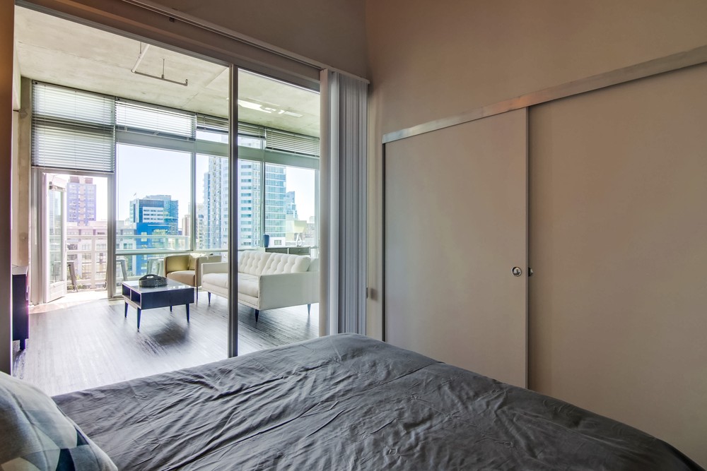 Virtual tour photo 32 of 50 for 707 Tenth Ave