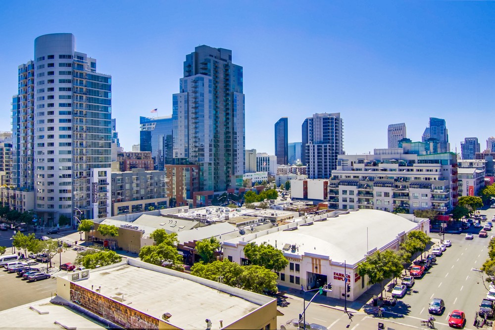 Virtual tour photo 43 of 50 for 707 Tenth Ave