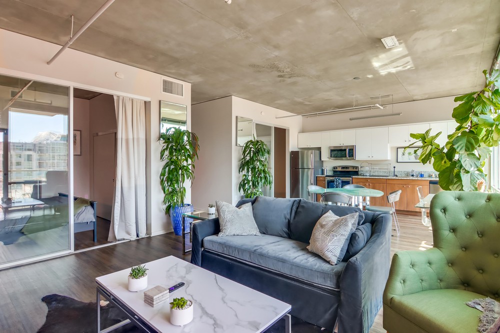 Virtual tour photo 9 of 38 for 707 Tenth Ave