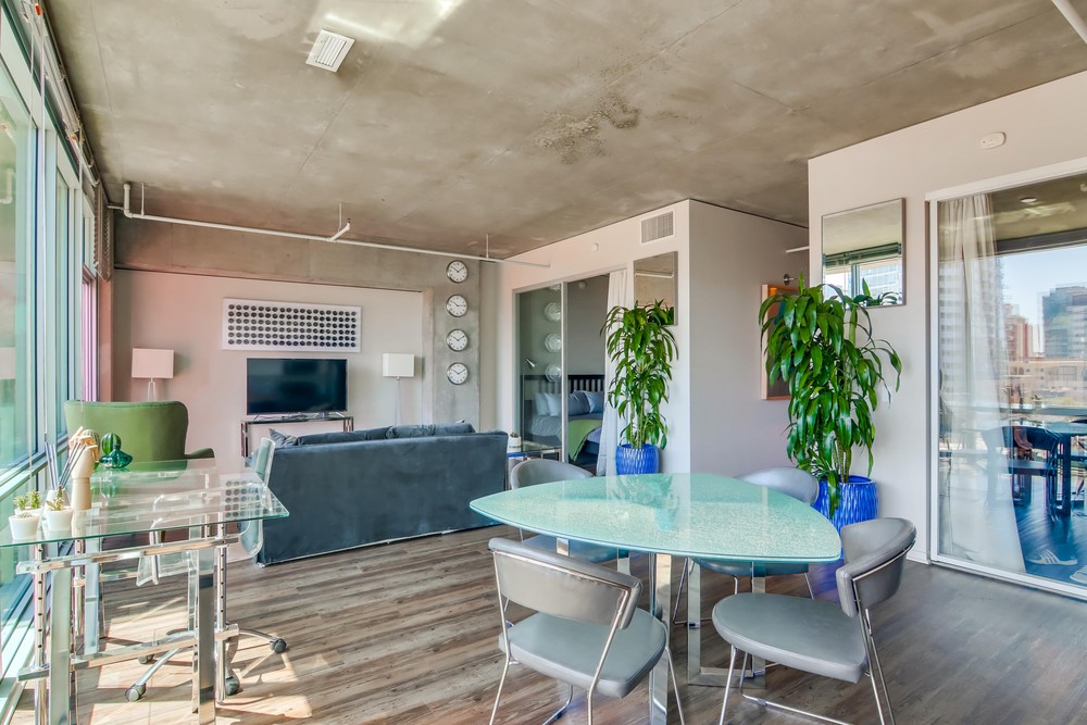 Virtual tour photo 15 of 38 for 707 Tenth Ave