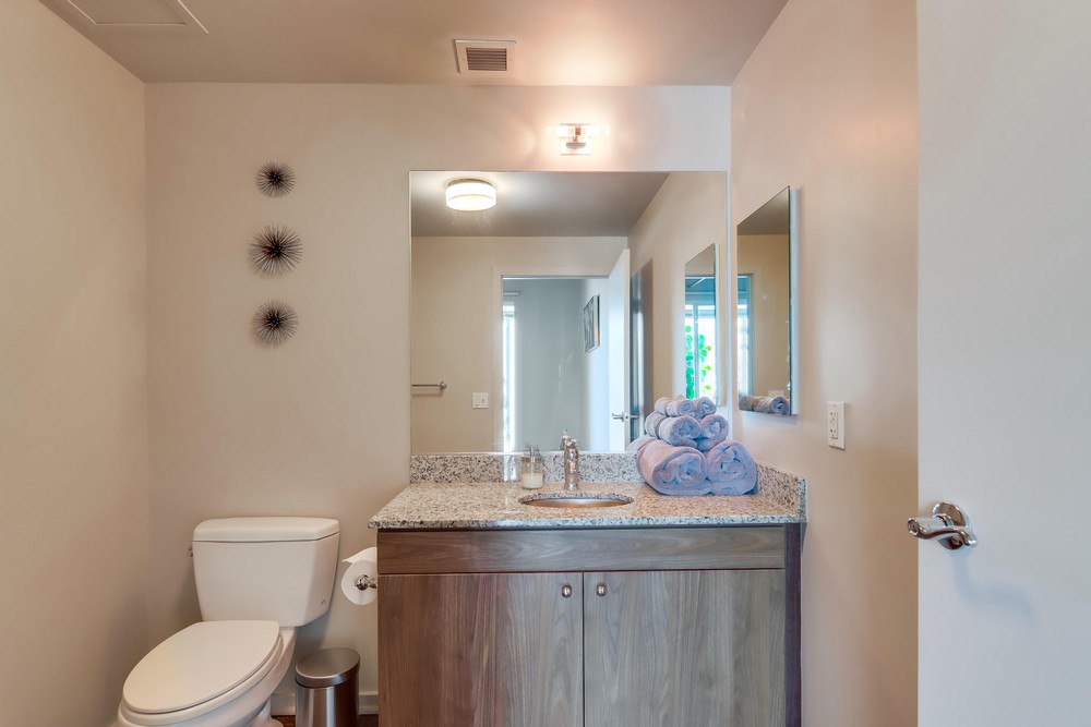 Virtual tour photo 30 of 38 for 707 Tenth Ave