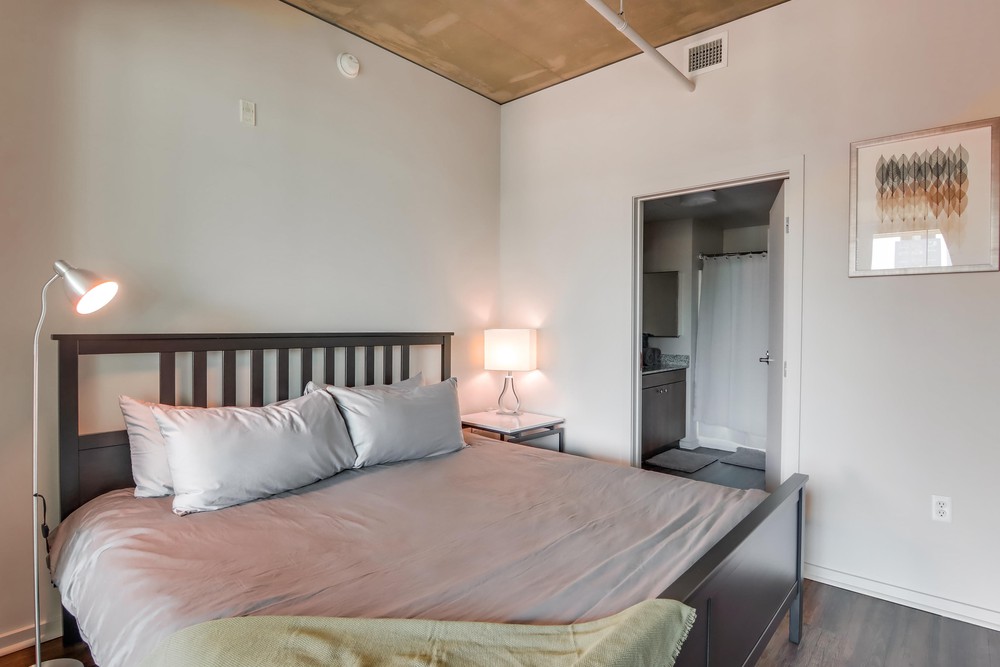 Virtual tour photo 32 of 38 for 707 Tenth Ave