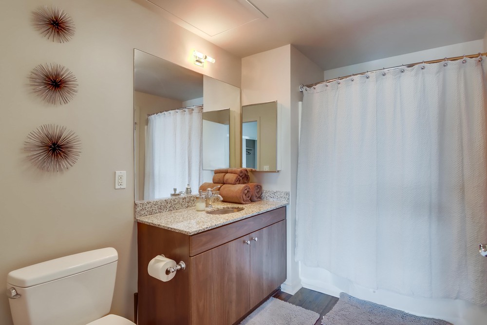 Virtual tour photo 36 of 38 for 707 Tenth Ave