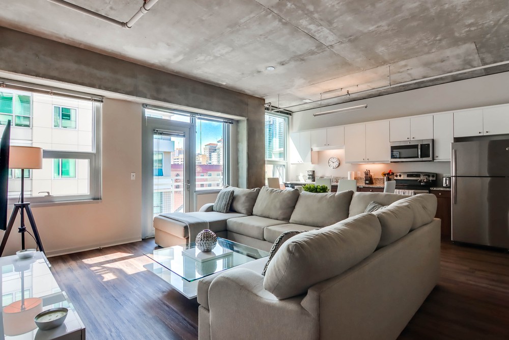 Virtual tour photo 8 of 39 for 707 Tenth Ave