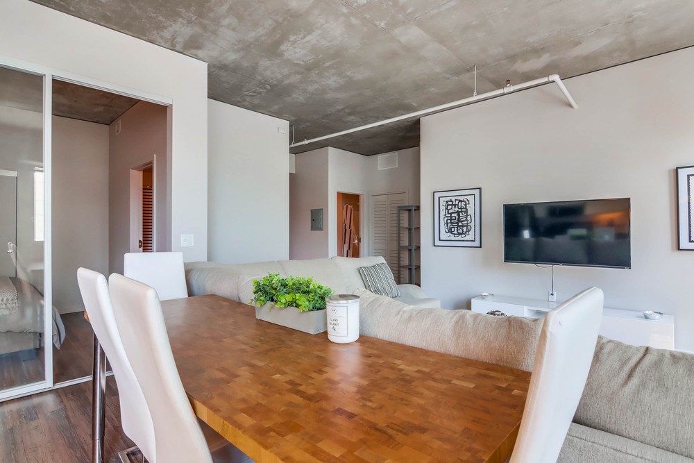 Virtual tour photo 13 of 39 for 707 Tenth Ave
