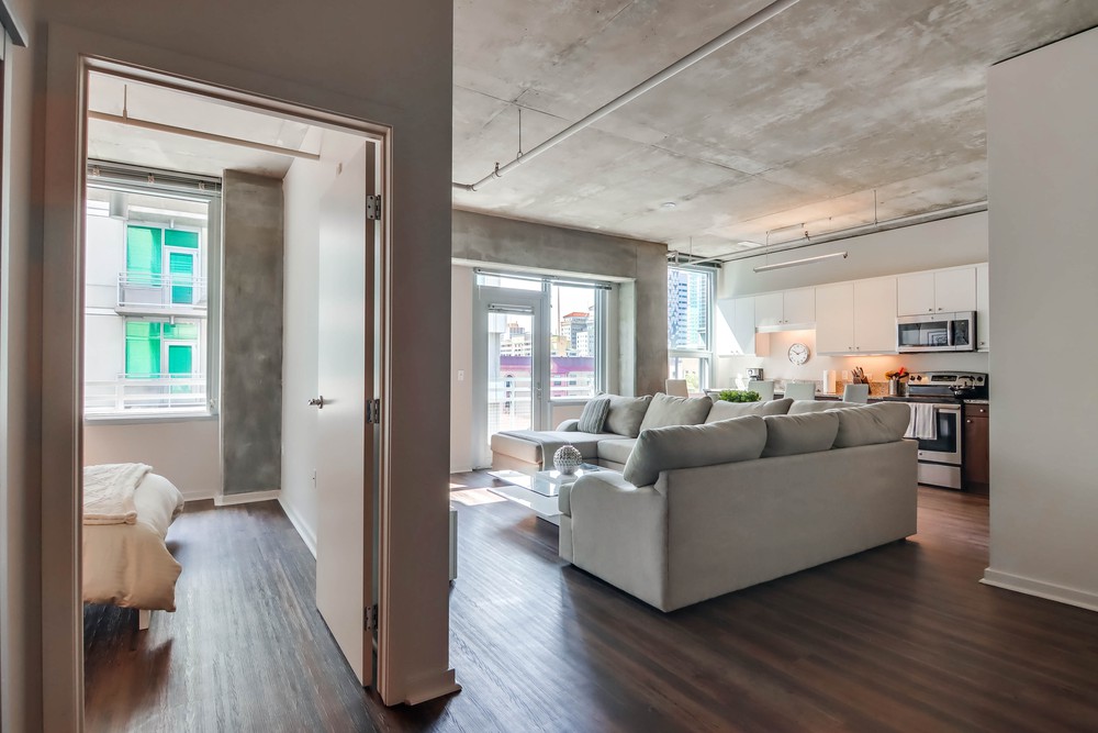 Virtual tour photo 19 of 39 for 707 Tenth Ave