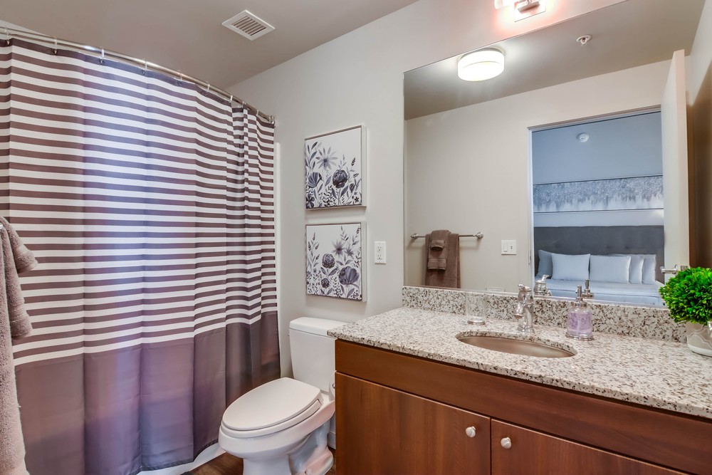 Virtual tour photo 25 of 39 for 707 Tenth Ave