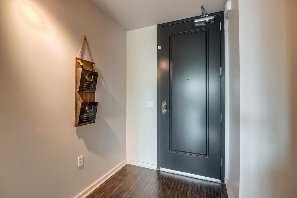 Virtual tour photo 7 of 39 for 707 Tenth Ave
