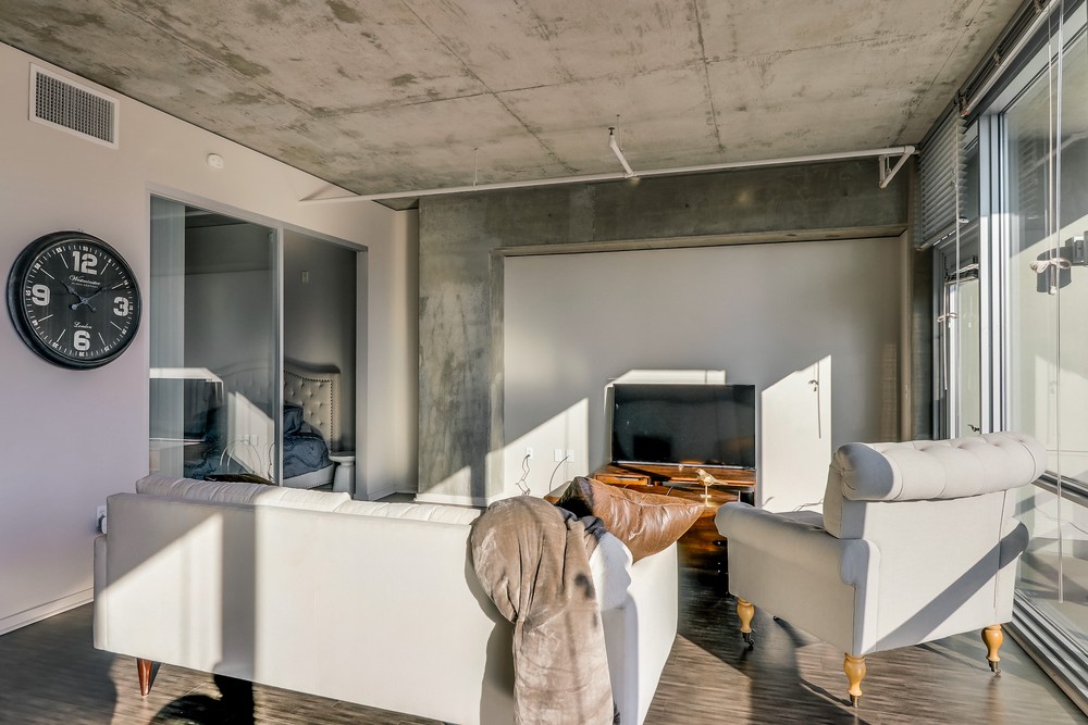 Virtual tour photo 10 of 39 for 707 Tenth Ave