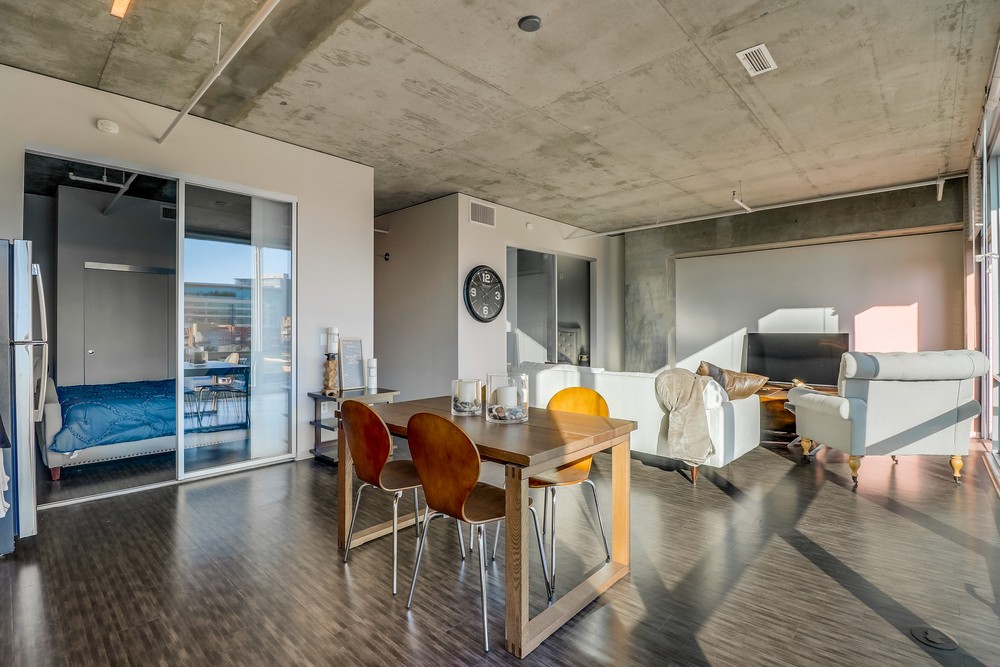Virtual tour photo 12 of 39 for 707 Tenth Ave
