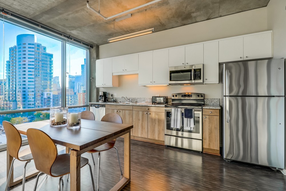Virtual tour photo 15 of 39 for 707 Tenth Ave