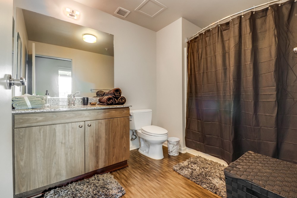 Virtual tour photo 32 of 39 for 707 Tenth Ave