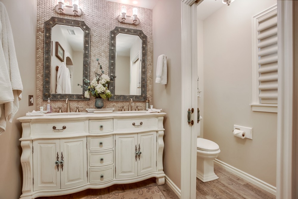 Virtual tour photo 63 of 106 for 708 Liverpool Ct