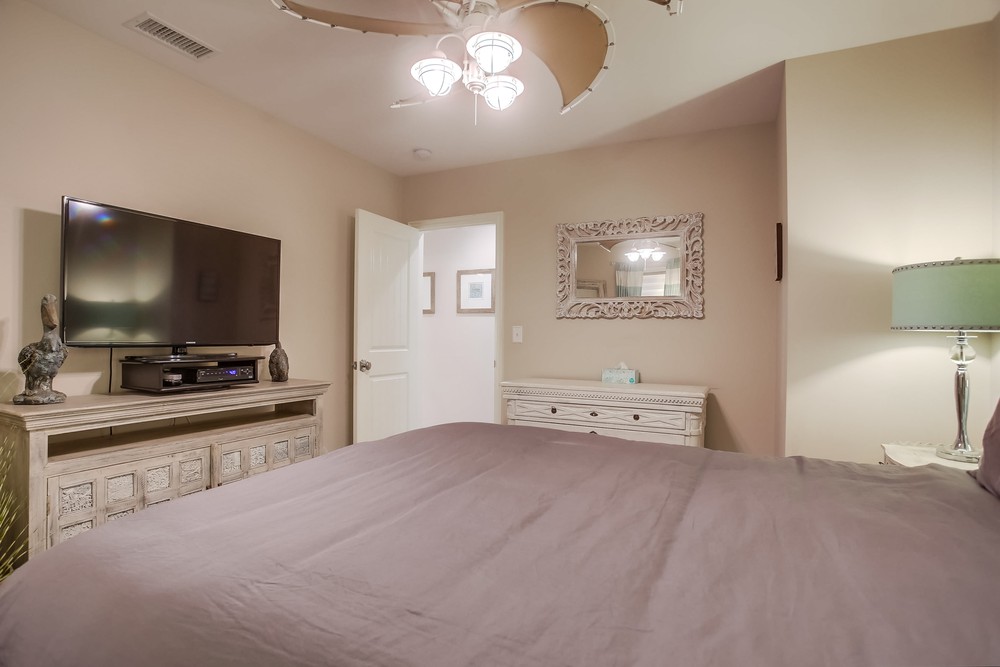 Virtual tour photo 67 of 106 for 708 Liverpool Ct