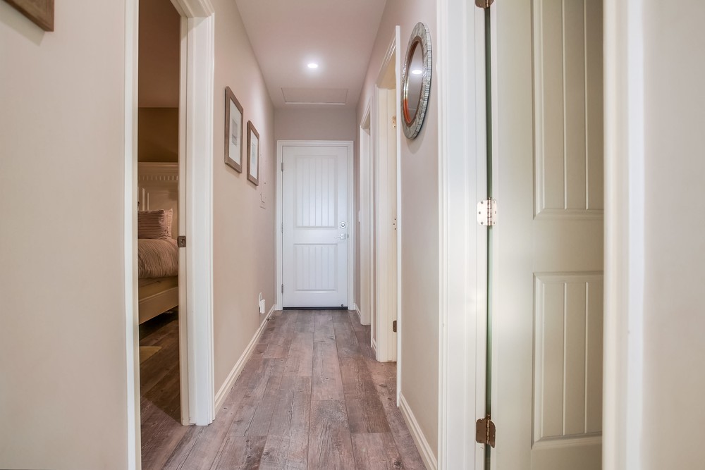 Virtual tour photo 73 of 106 for 708 Liverpool Ct