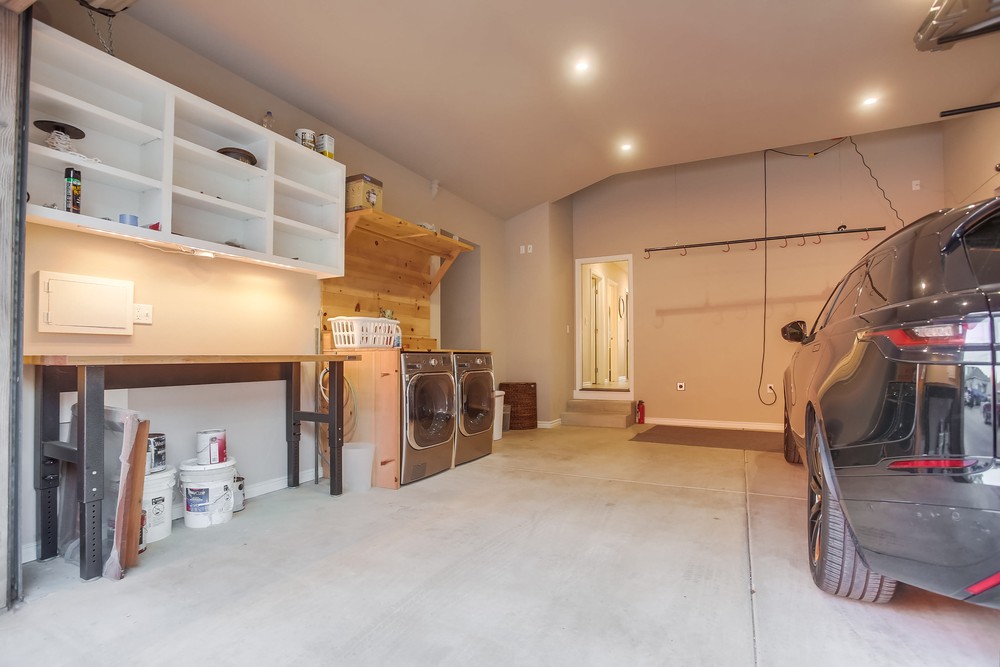Virtual tour photo 77 of 106 for 708 Liverpool Ct